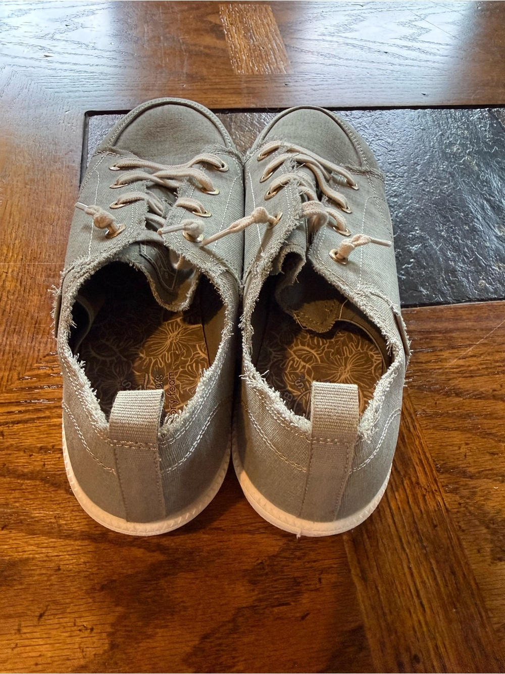 BOBS from Skechers Casual Canvas Sneakers Size 11 - Picture 4 of 6